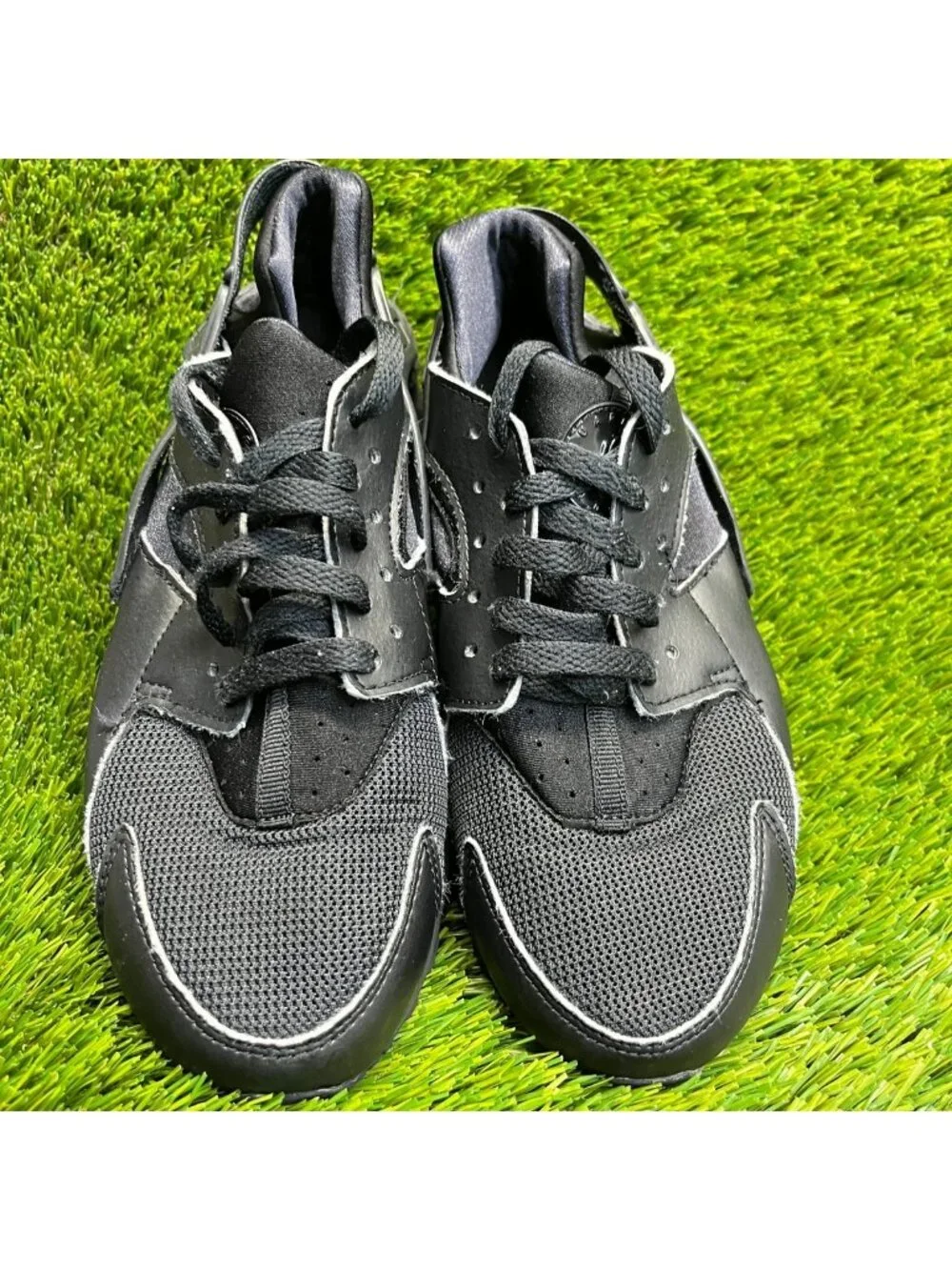 Nike Air Huarache Run Boys Size 7Y Triple Black Athletic Running Shoes Sneakers